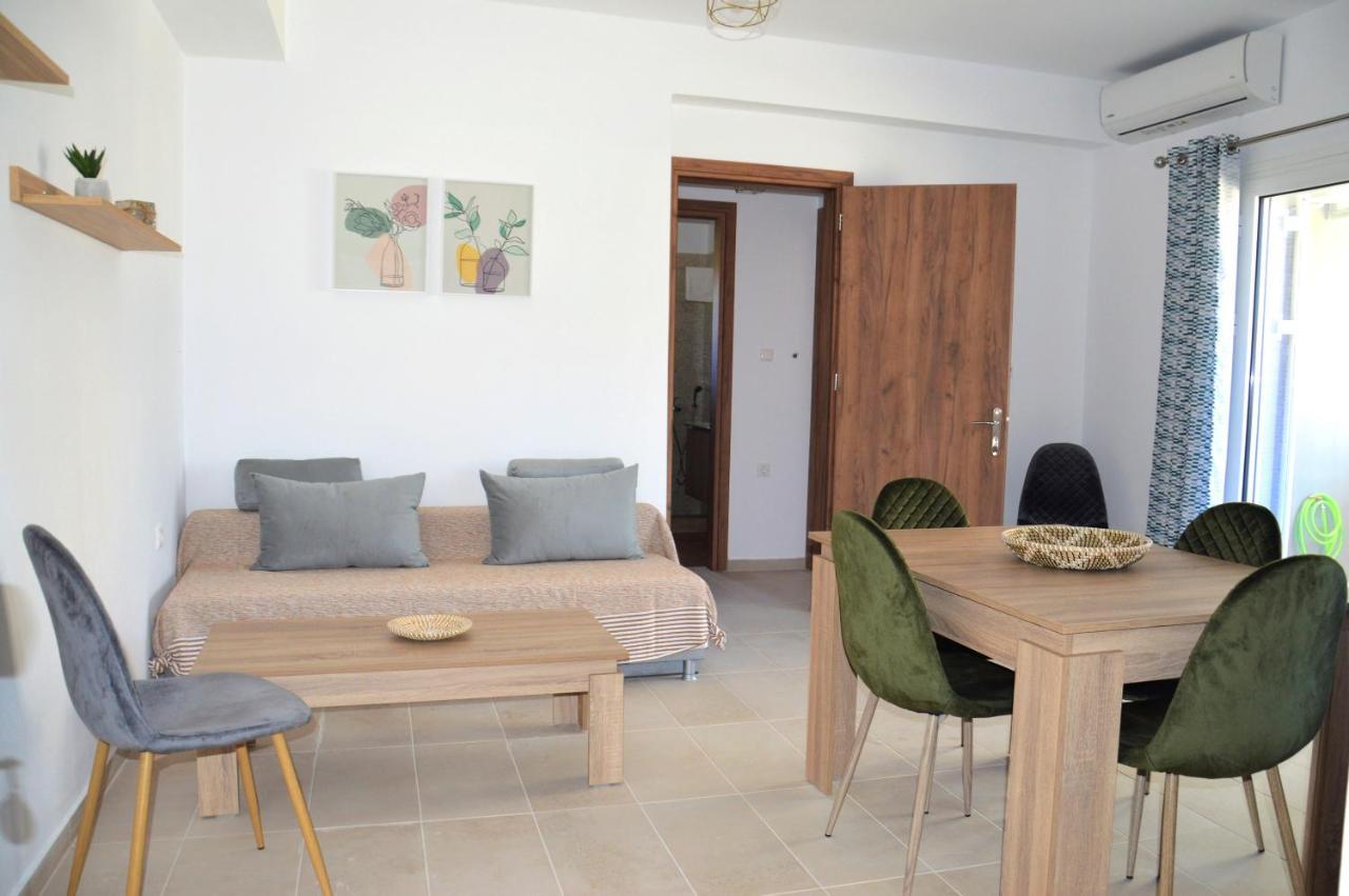 Α & D Perikleous Apartments Kastro-Kyllini Exterior foto